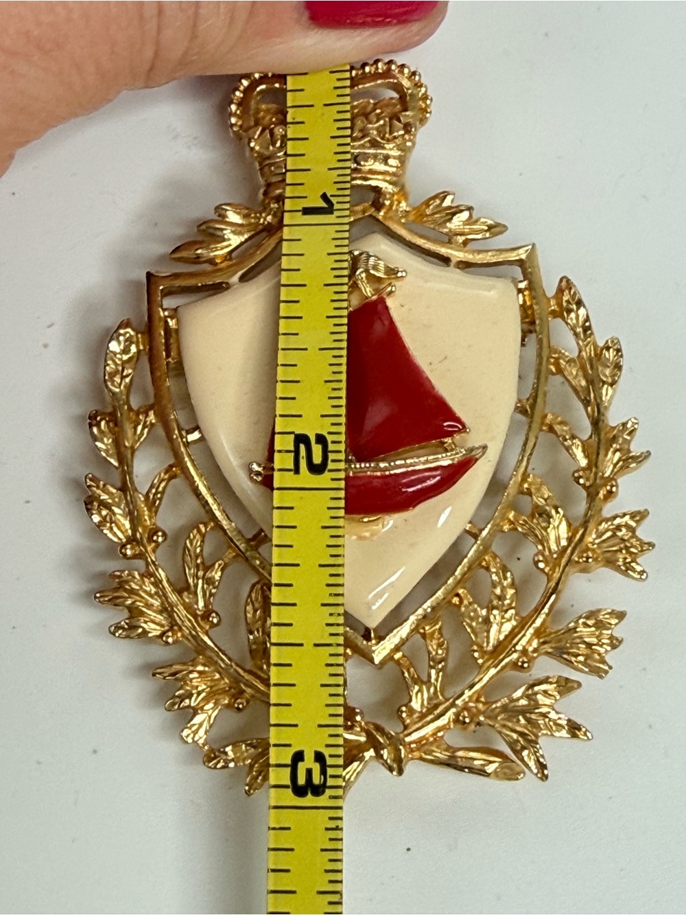 Vintage Crown Crest Sailboat Brooch Enamel Nautical Shield Pin yacht club - Picture 3 of 4